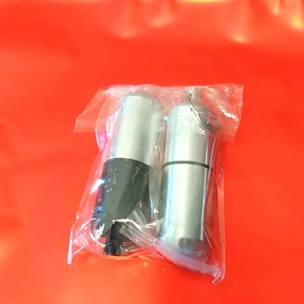 KEYCHAIN AND PILL HOLDER TRAVEL SET SILVER AND BLACK 2 PIECE SET NWT